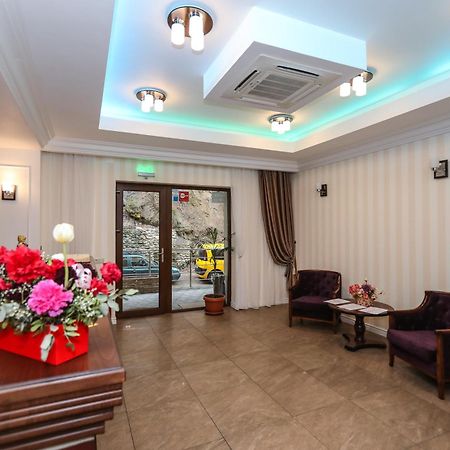 Hotel Holiday Maria Baile Herculane Luaran gambar