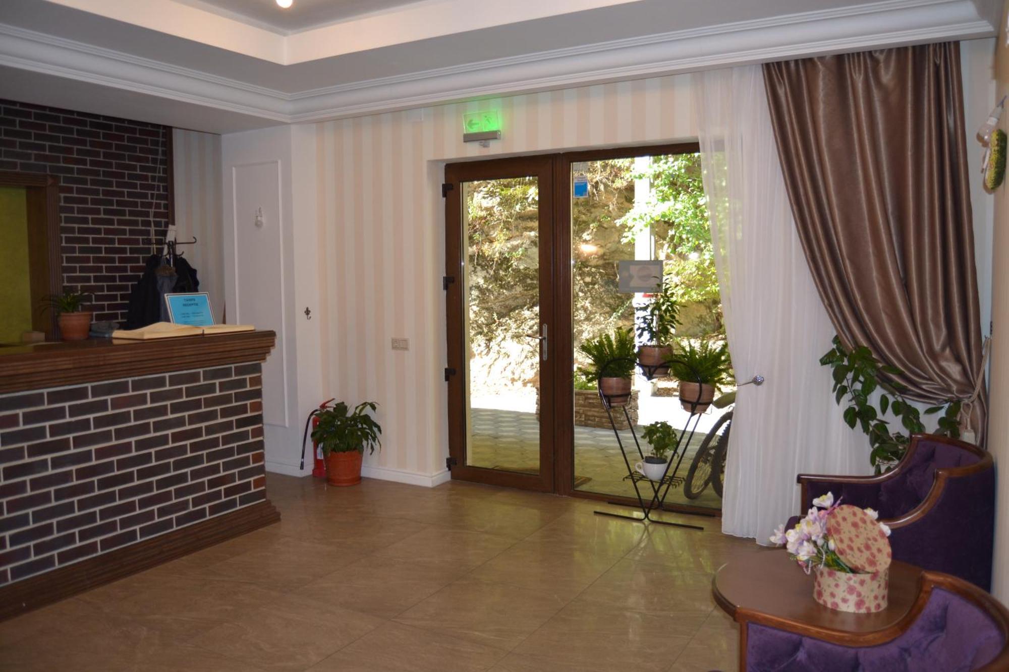 Hotel Holiday Maria Baile Herculane Luaran gambar