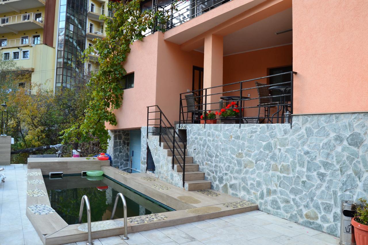 Hotel Holiday Maria Baile Herculane Luaran gambar