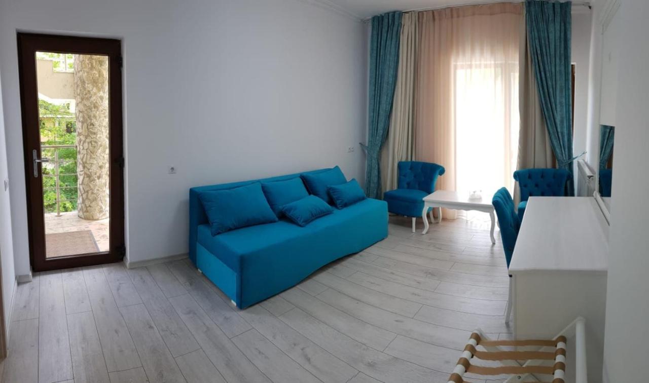 Hotel Holiday Maria Baile Herculane Luaran gambar